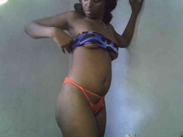 ExoticKiara1 webcam