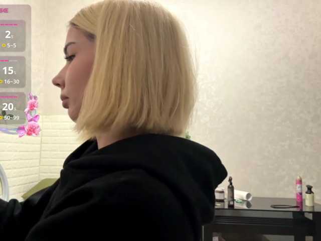 KeeshaSouthard live cam on BongaCams