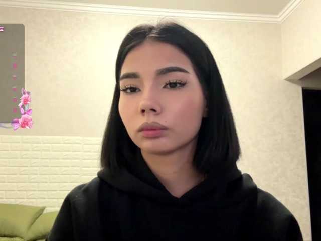 KeeshaSouthard live cam on BongaCams