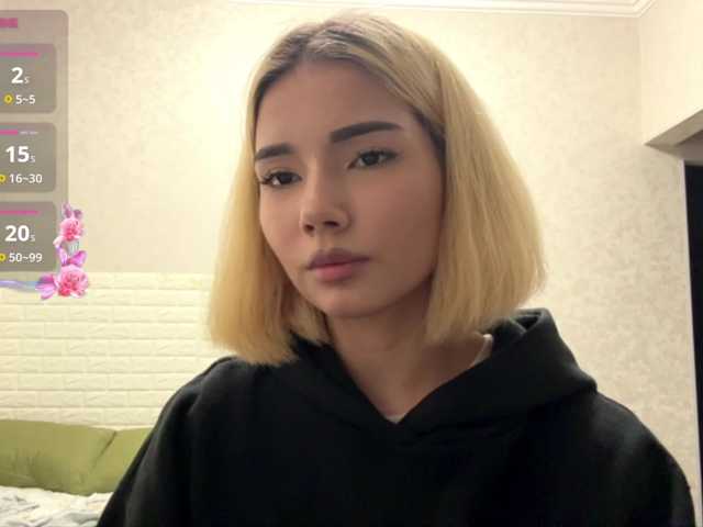 KeeshaSouthard live cam on BongaCams