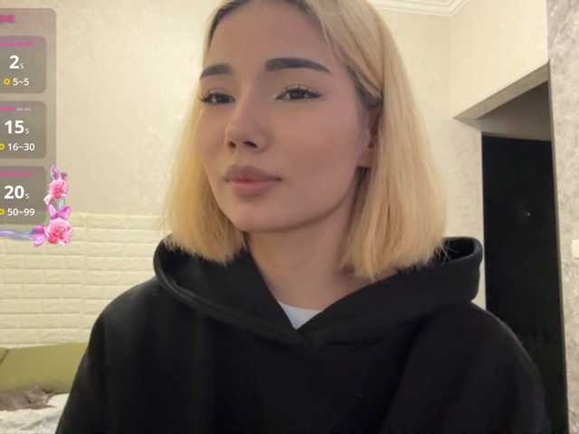 KeeshaSouthard live cam on BongaCams