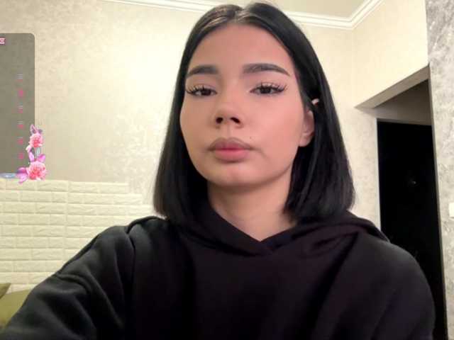 KeeshaSouthard live cam on BongaCams
