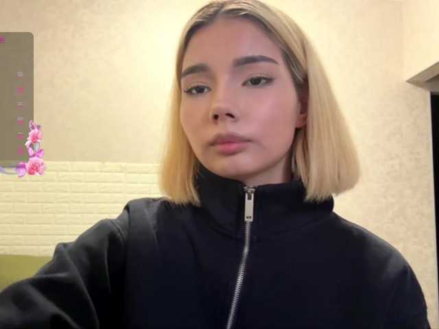 KeeshaSouthard live cam on BongaCams