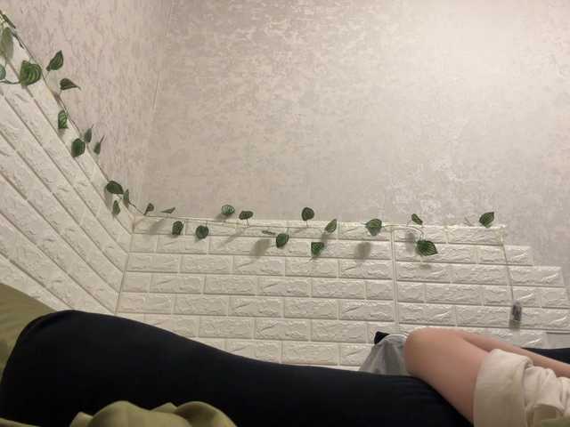KeeshaSouthard live cam on BongaCams