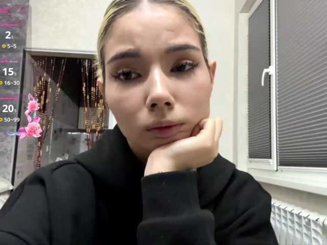 KeeshaSouthard live cam on BongaCams