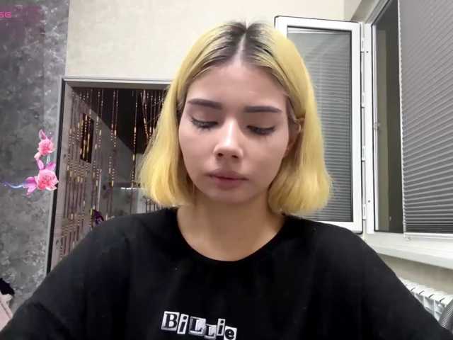 KeeshaSouthard — live female cam