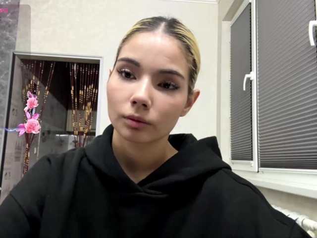 KeeshaSouthard live cam on BongaCams