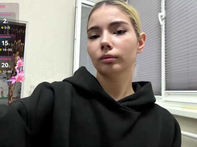 KeeshaSouthard live cam on BongaCams