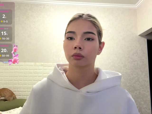 KeeshaSouthard live cam on BongaCams