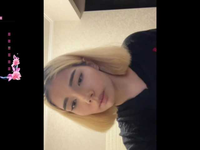 KeeshaSouthard live cam on BongaCams