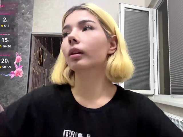 KeeshaSouthard live cam on BongaCams