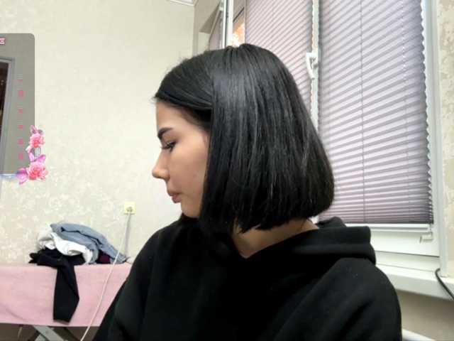 KeeshaSouthard live cam on BongaCams