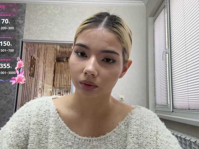 KeeshaSouthard live cam on BongaCams