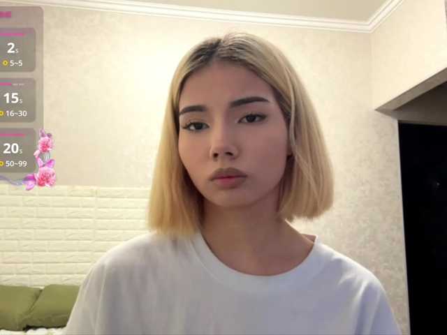 KeeshaSouthard live cam on BongaCams
