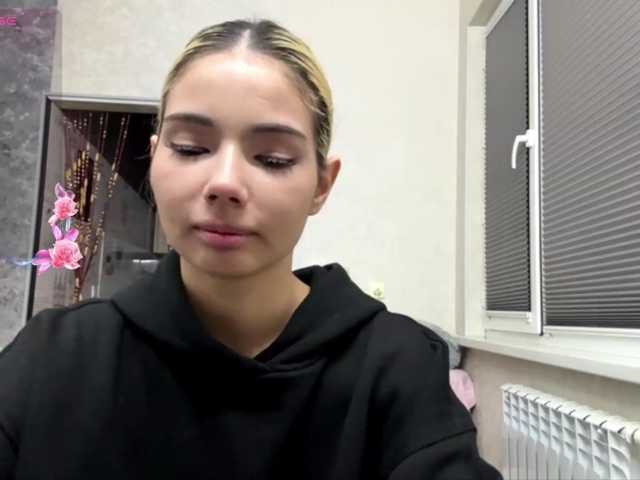 KeeshaSouthard live cam on BongaCams