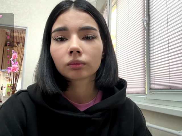 KeeshaSouthard live cam on BongaCams