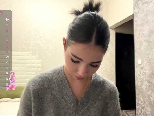 KeeshaSouthard live cam on BongaCams