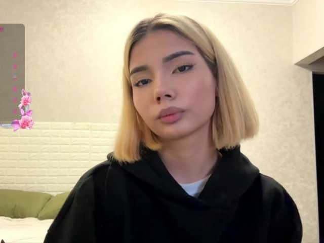 KeeshaSouthard live cam on BongaCams