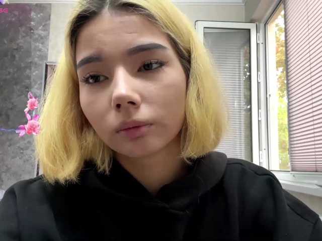 KeeshaSouthard live cam on BongaCams