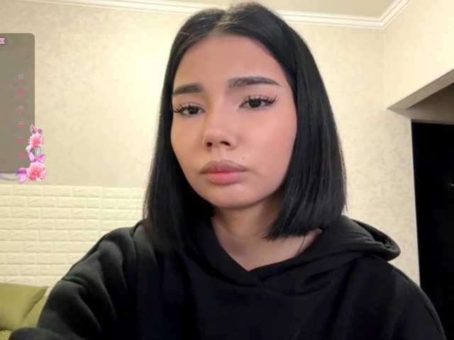 KeeshaSouthard live cam on BongaCams