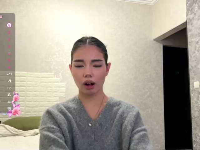 KeeshaSouthard live cam on BongaCams