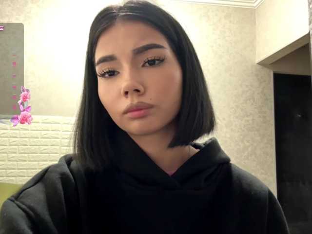 KeeshaSouthard live cam on BongaCams