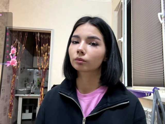 KeeshaSouthard live cam on BongaCams