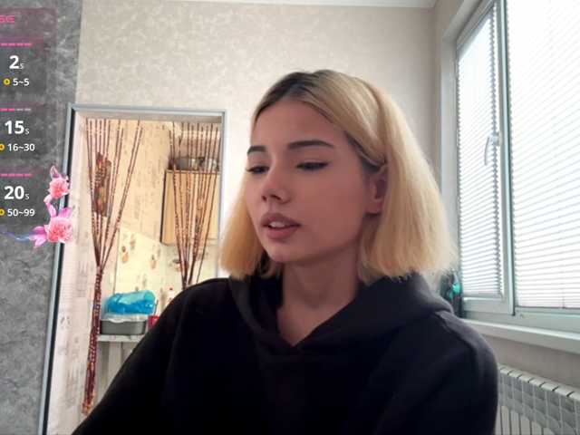 KeeshaSouthard live cam on BongaCams
