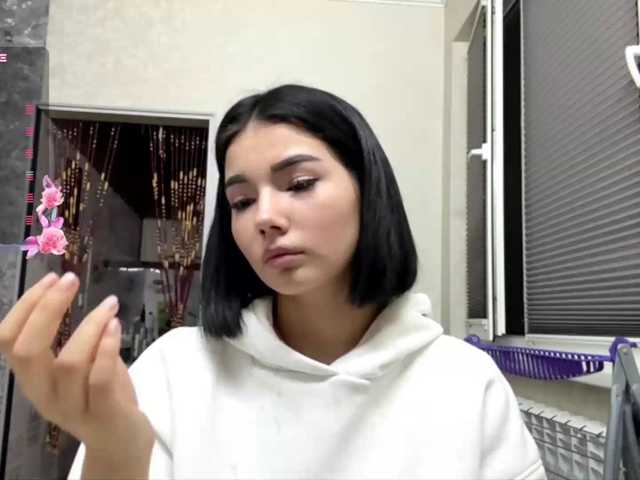 KeeshaSouthard live cam on BongaCams