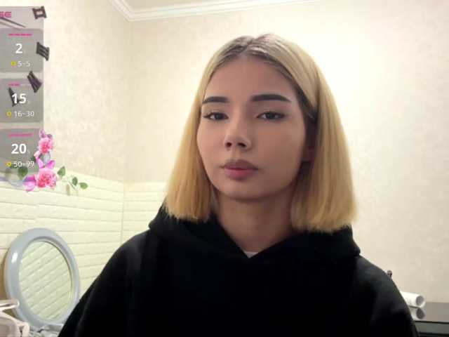 KeeshaSouthard live cam on BongaCams