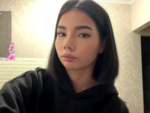 KeeshaSouthard live cam on BongaCams