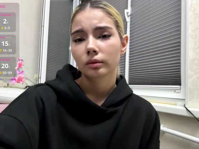 KeeshaSouthard live cam on BongaCams
