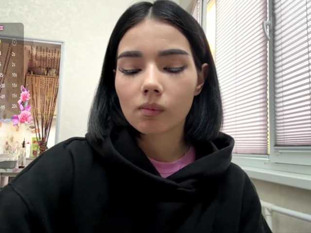 KeeshaSouthard live cam on BongaCams