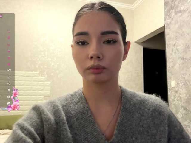 KeeshaSouthard live cam on BongaCams