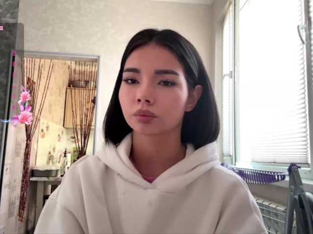 KeeshaSouthard live cam on BongaCams