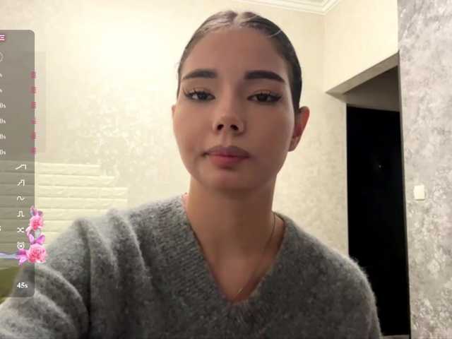 KeeshaSouthard live cam on BongaCams