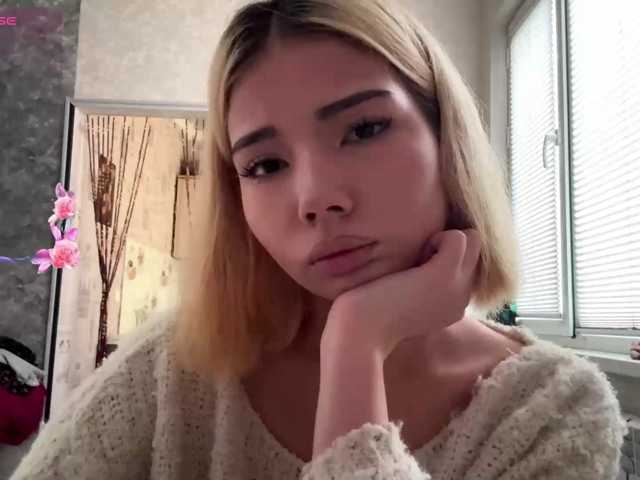 KeeshaSouthard live cam on BongaCams