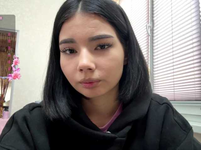 KeeshaSouthard live cam on BongaCams