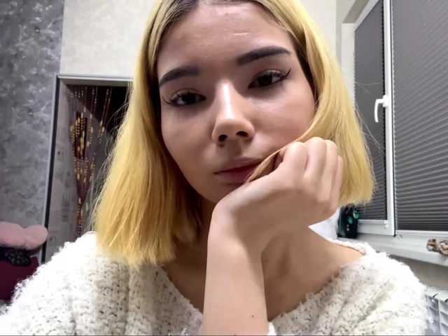 KeeshaSouthard live cam on BongaCams