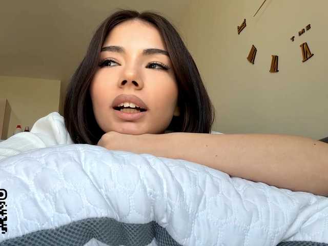 KeeshaSouthard's BongaCams show and profile