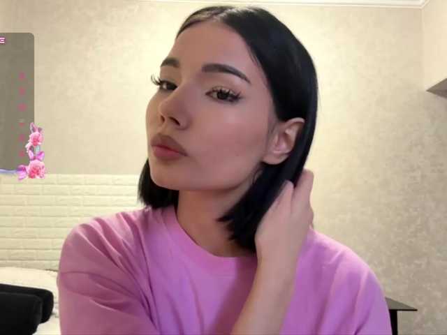 KeeshaSouthard live cam on BongaCams