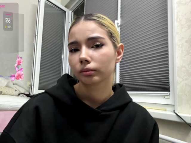 KeeshaSouthard live cam on BongaCams