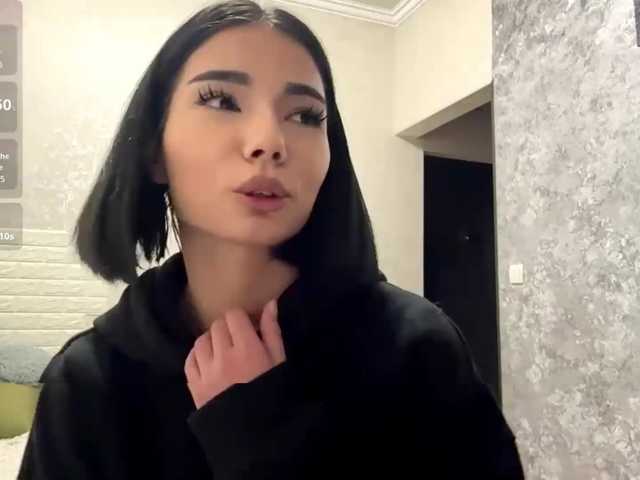 KeeshaSouthard live cam on BongaCams