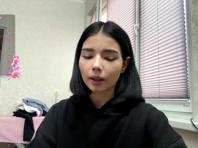 KeeshaSouthard live cam on BongaCams