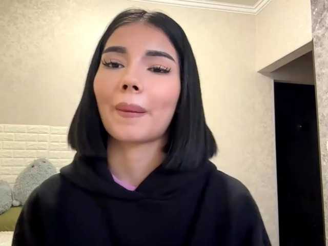 KeeshaSouthard live cam on BongaCams