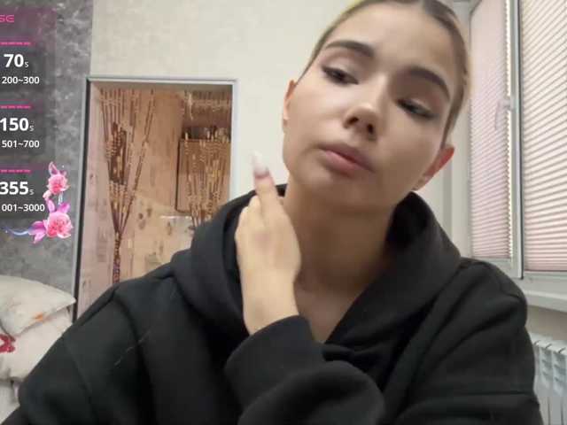 KeeshaSouthard live cam on BongaCams