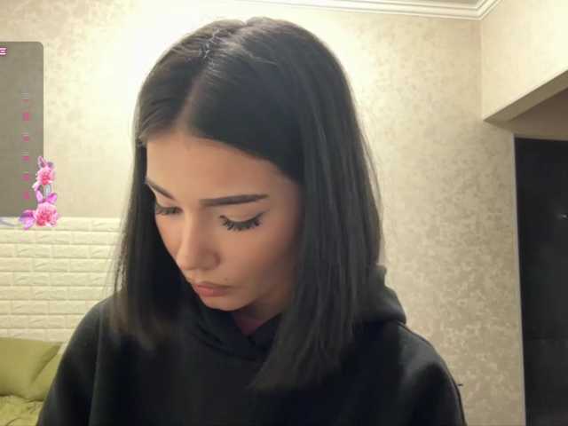 KeeshaSouthard live cam on BongaCams