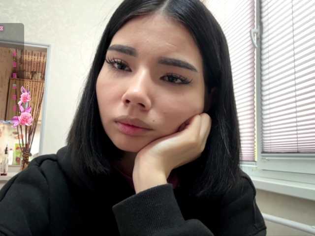KeeshaSouthard live cam on BongaCams