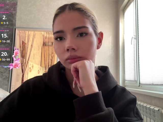 KeeshaSouthard live cam on BongaCams