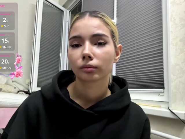 KeeshaSouthard live cam on BongaCams
